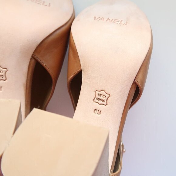 Vaneli Tan Leather Peep Toe Stacked Block Heel Bootie Shoes Ankle Boots Size 6 - Picture 8 of 16